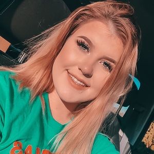 Meet your Posher, Britney